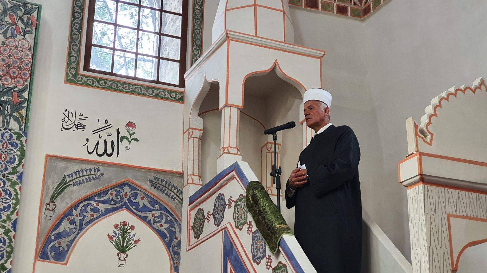 Klanjana prva džuma u obnovljenoj Havadže Durak - Baščaršijskoj džamiji