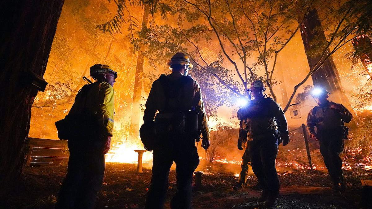 Požari bjesne Kalifornijom, Tramp proglasio veliku katastrofu