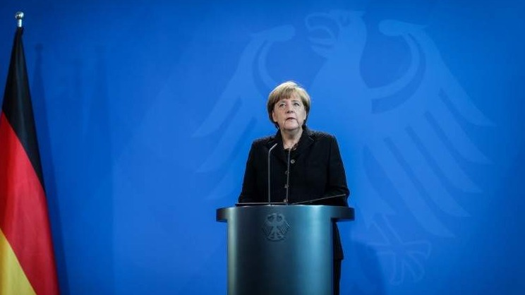 Merkel: Domovi za stare i nemoćne prioritet u vakcinaciji protiv virusa