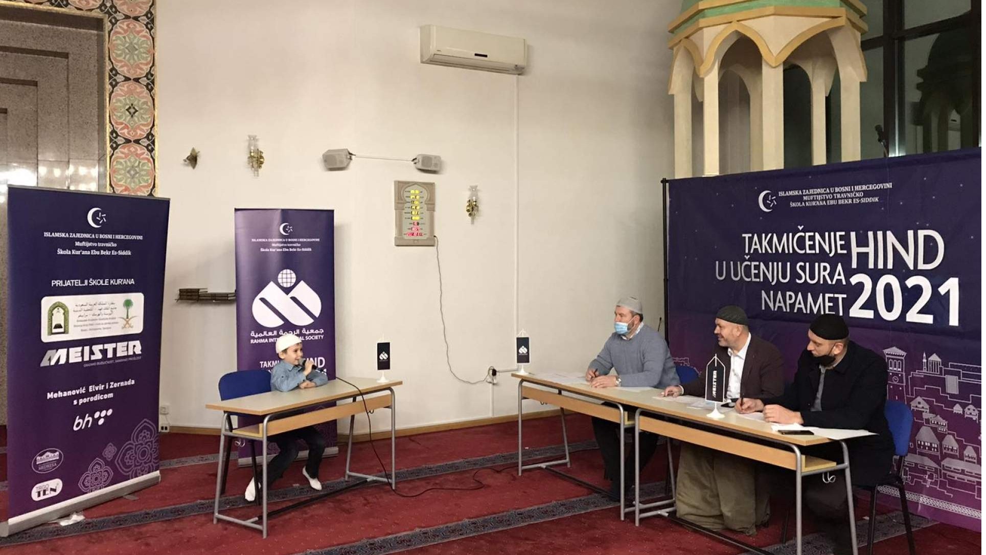 Takmičenje u učenju Kur'ana "Hind 2021": U Čaršijskoj džamiji u Novom Travniku sinoć održan prvi dio kvalifikacija