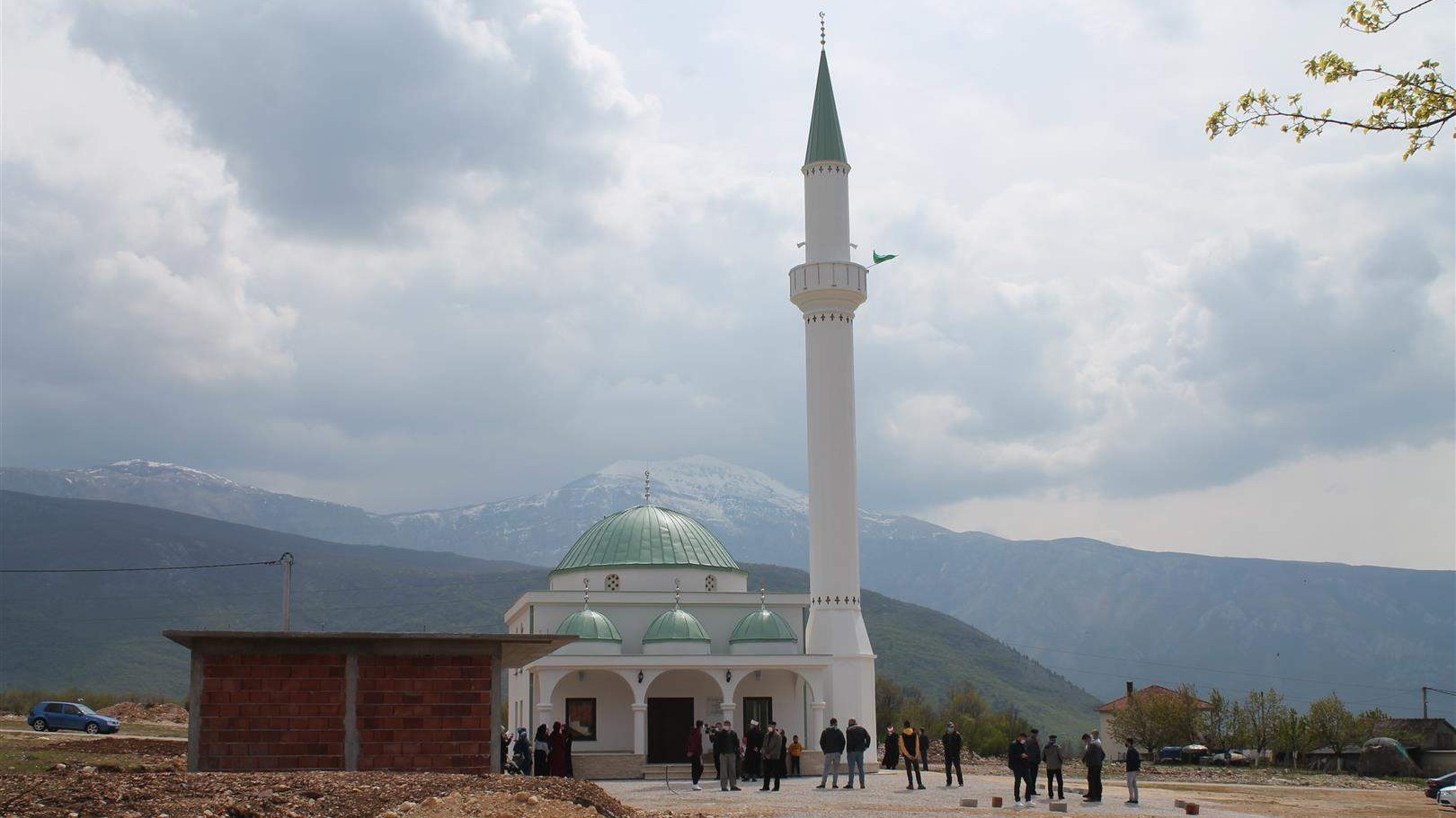 Svečano otvorena džamija u Željuši kod Mostara
