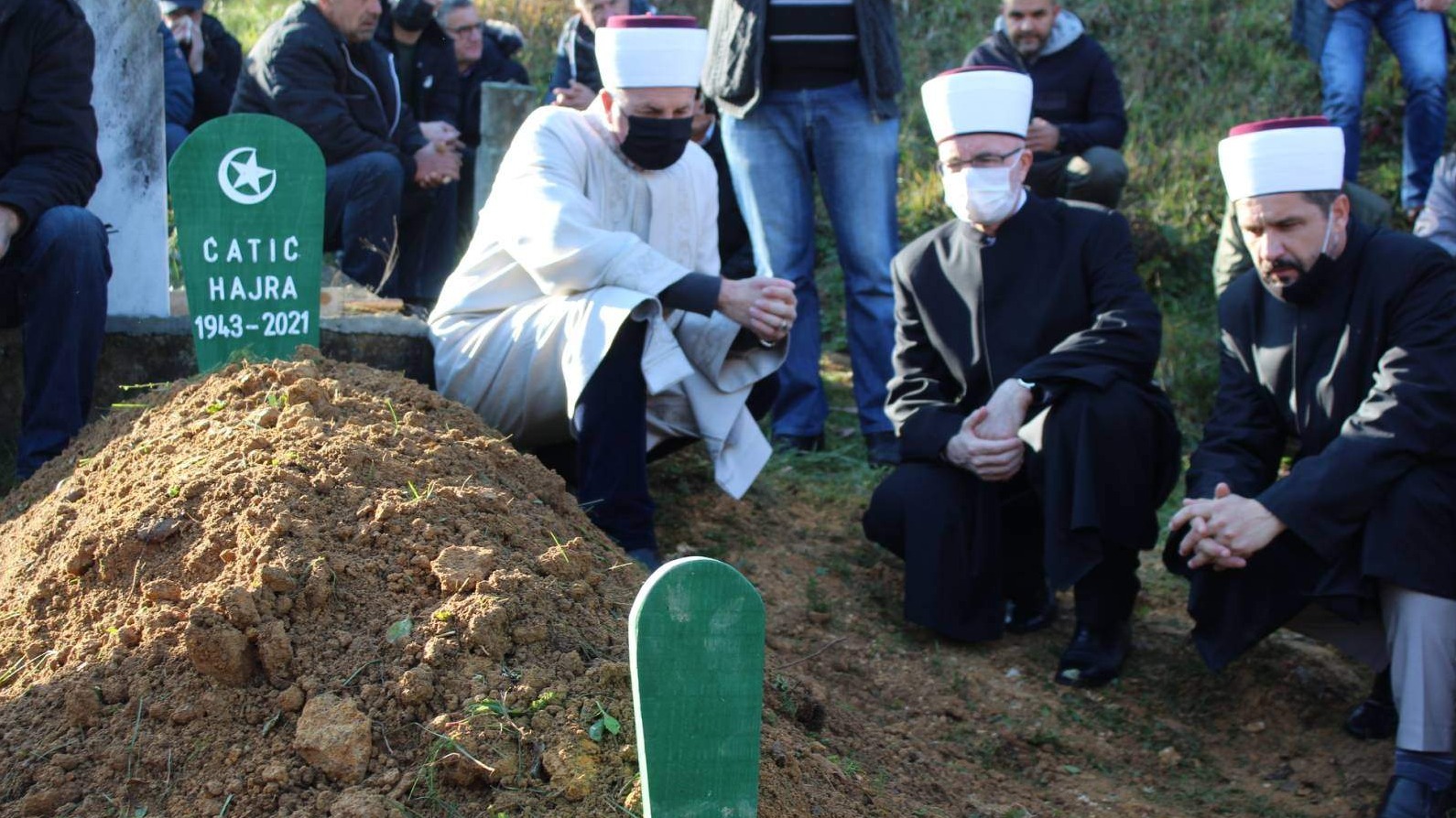 Srebrenica: Klanjana dženaza majki Hajri Ćatić
