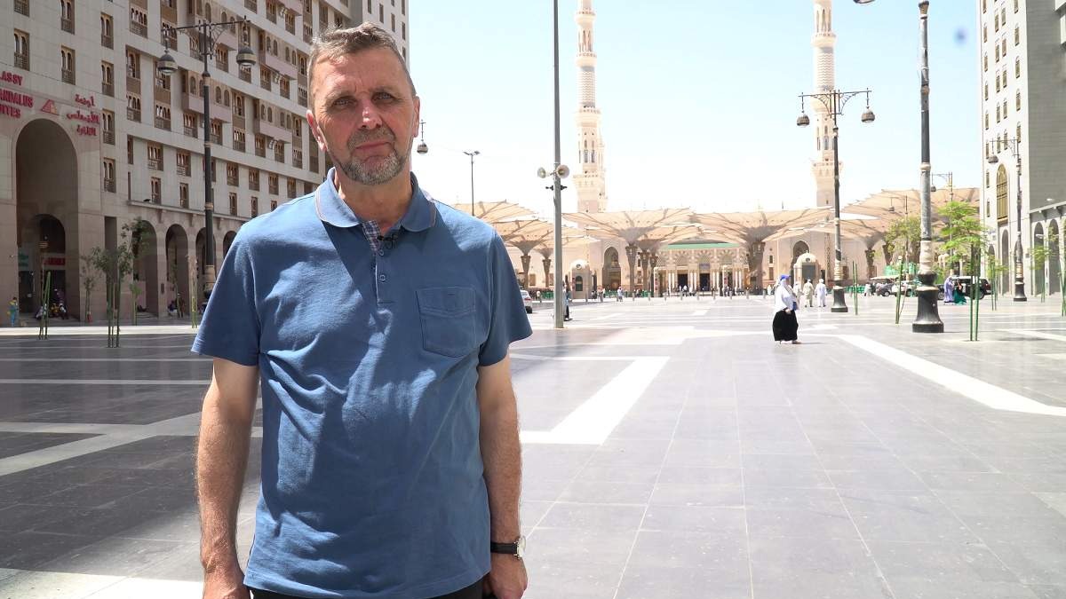 Izet-ef. Čamdžić: Bosanskohercegovačke hadžije mnogo vremena provode u haremu Poslanikove džamije (VIDEO)
