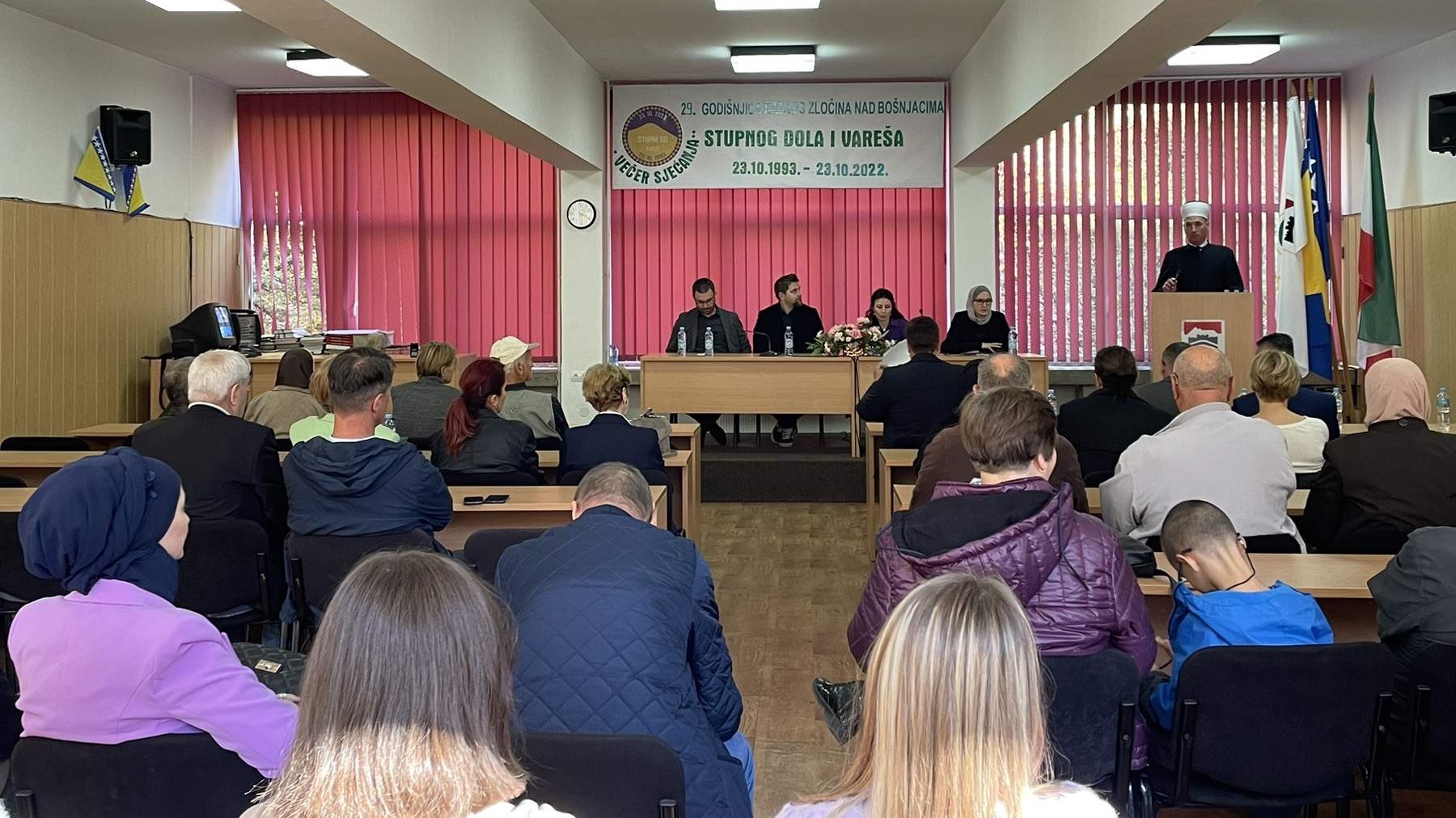 Okrugli sto u Varešu: Svaka žrtva je važna (VIDEO)