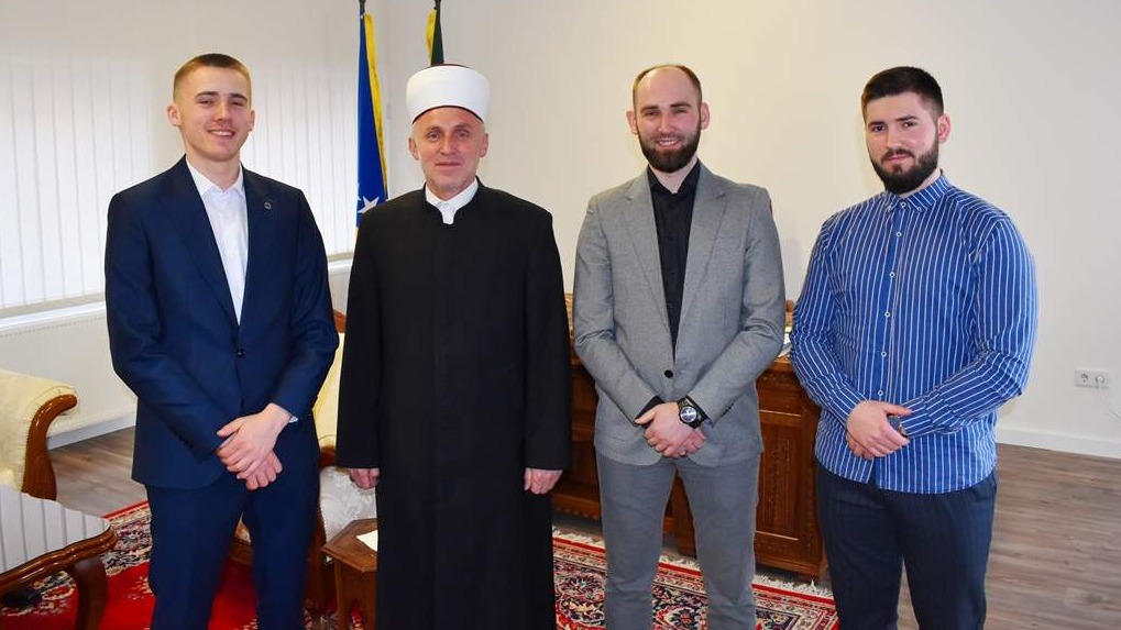 Muftija Kudić upriličio prijem za hafiza Ibrahima Tričića i njegovu porodicu