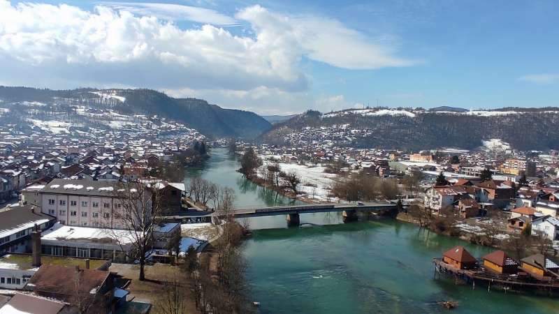 Bosanska Krupa grad s nizom uspješnih firmi, problem nedostatak radne snage i putna infrastruktura