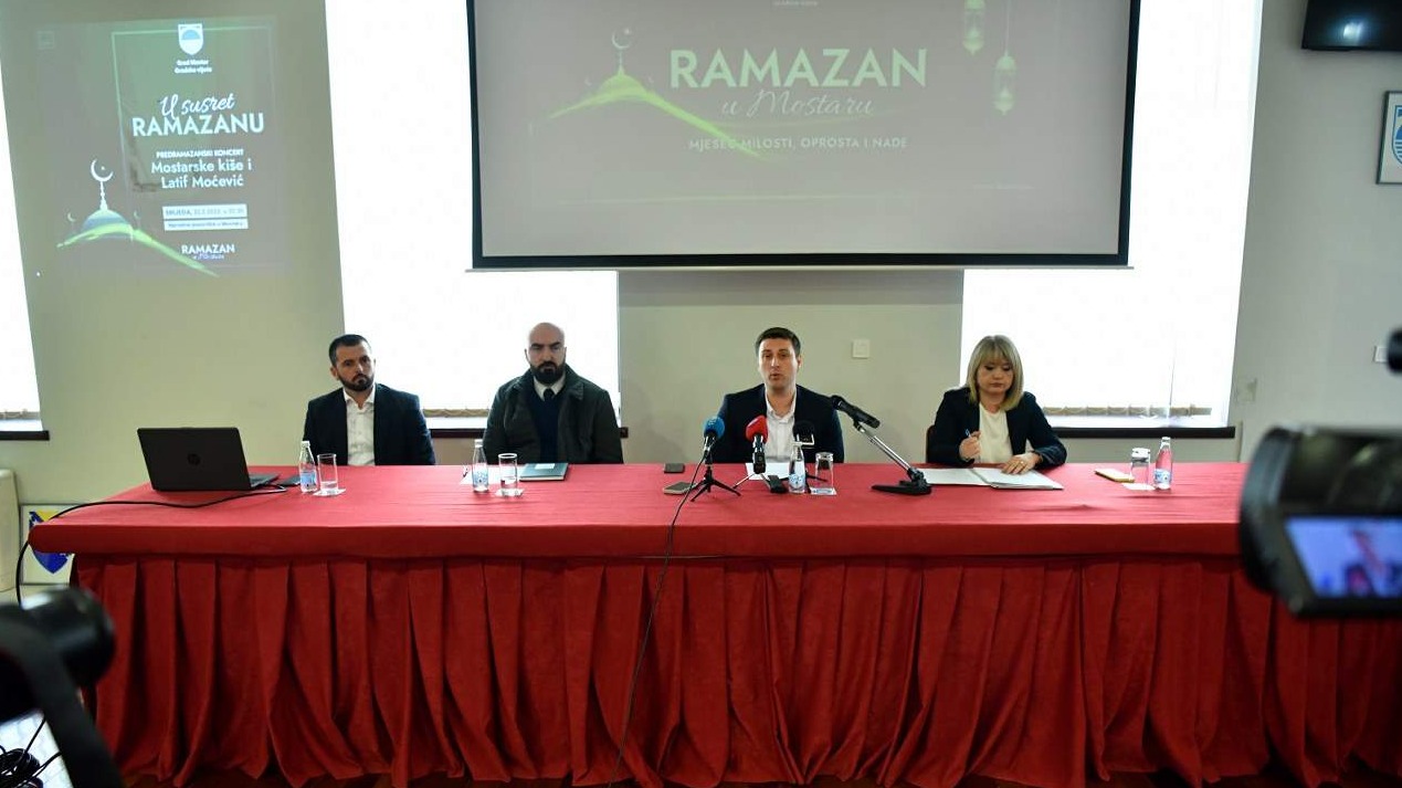Koncertom duhovne muzike Mostarskih kiša i Latifa Močevića bit će otvorena jednomjesečna manifestacija "Ramazan u Mostaru" 