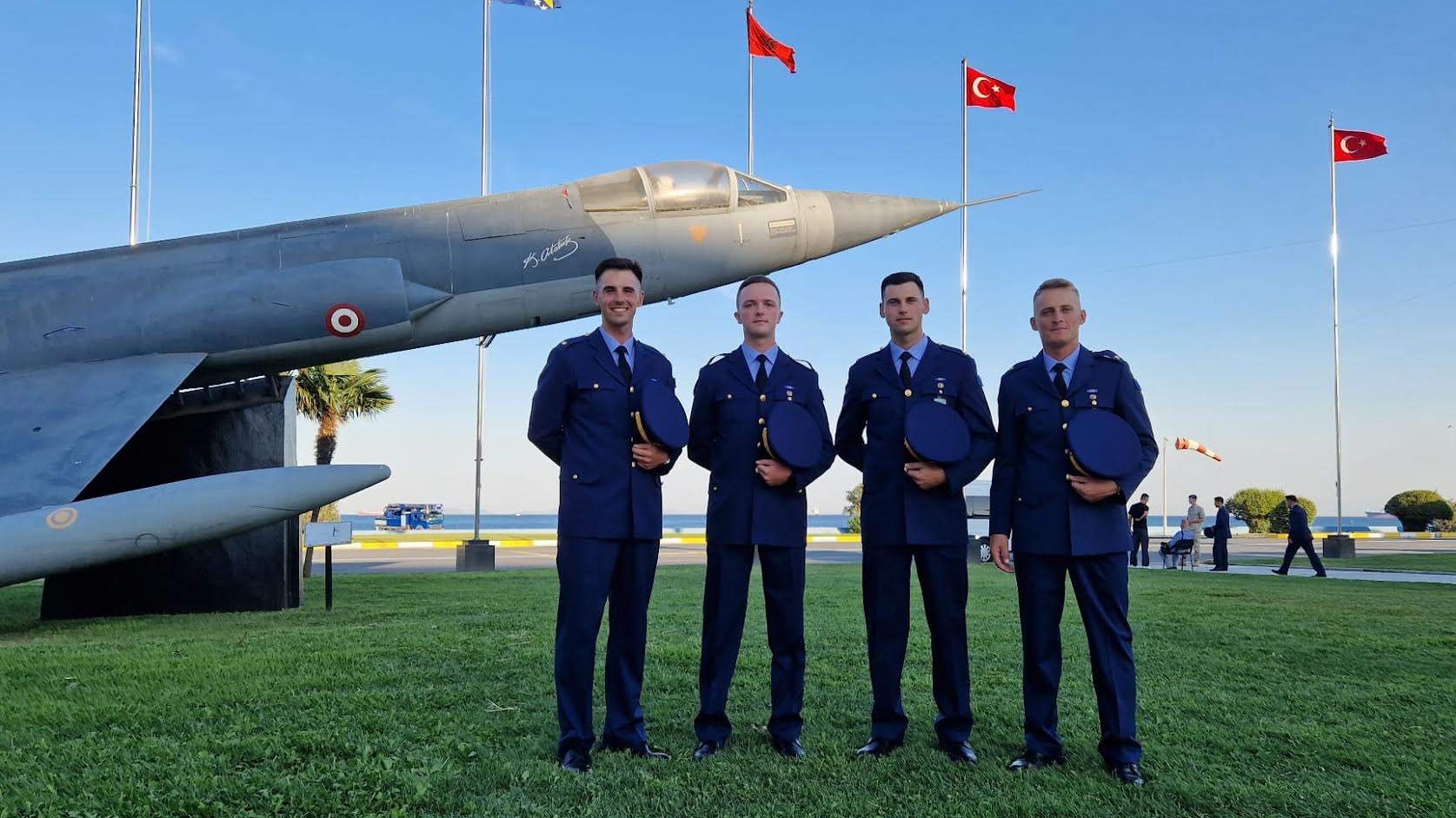 Uz početak nove školske godine: Alumnista visočke medrese diplomirao na Vazduhoplovnoj vojnoj akademiji u Istanbulu