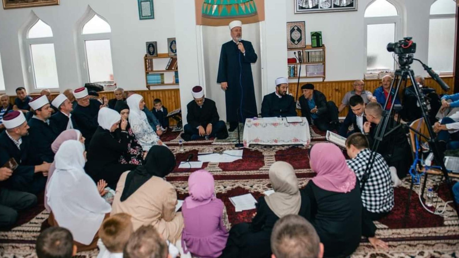 Muftija travnički prisustvovao tradicionalnom šehidskom mevludu u džematu Karadže
