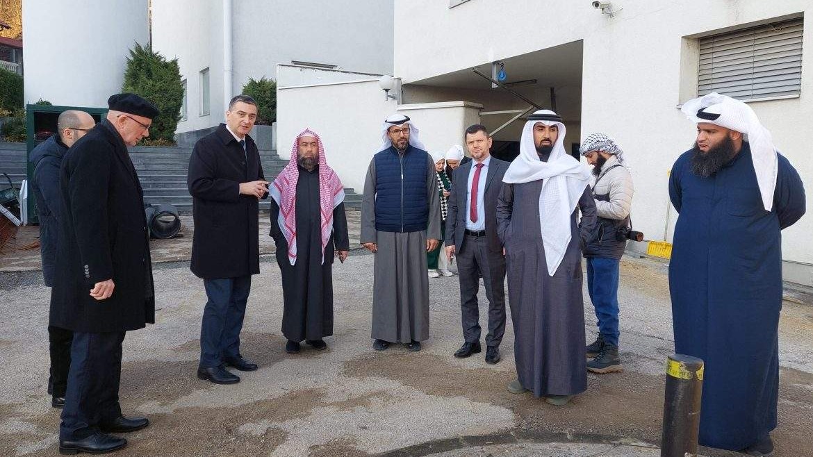 Kuvajtski vakifi posjetili Behram-begovu medresu 