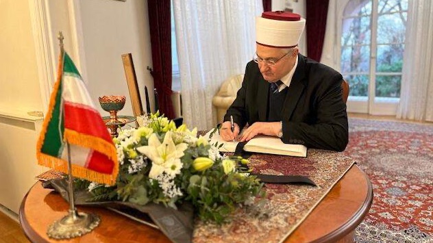 Muftija Hasanović posjetio ambasadora Irana i upisao se u Knjigu žalosti