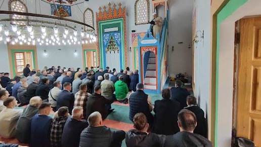 Muftija Pitić u Čajniču: Islamska zajednica uvijek i svuda sa svojim narodom 