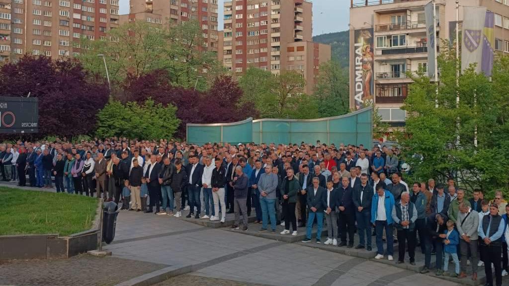 Muftija Dizdarević na bajram-namazu najavio otvaranje Islamskog centra u Zenici