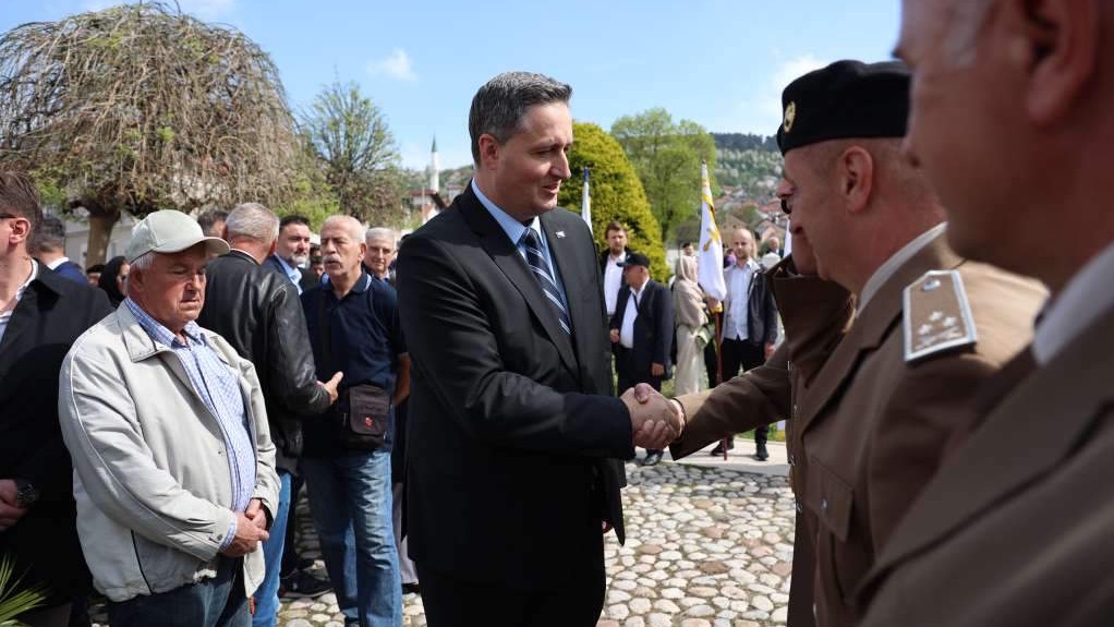 Bećirović: NATO ima mandat prema Dejtonskom sporazumu da reaguje kada je ugrožen mir