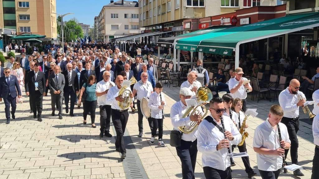 Dan ARBiH svečano obilježen i na centralnoj manifestaciji za TK u Banovićima