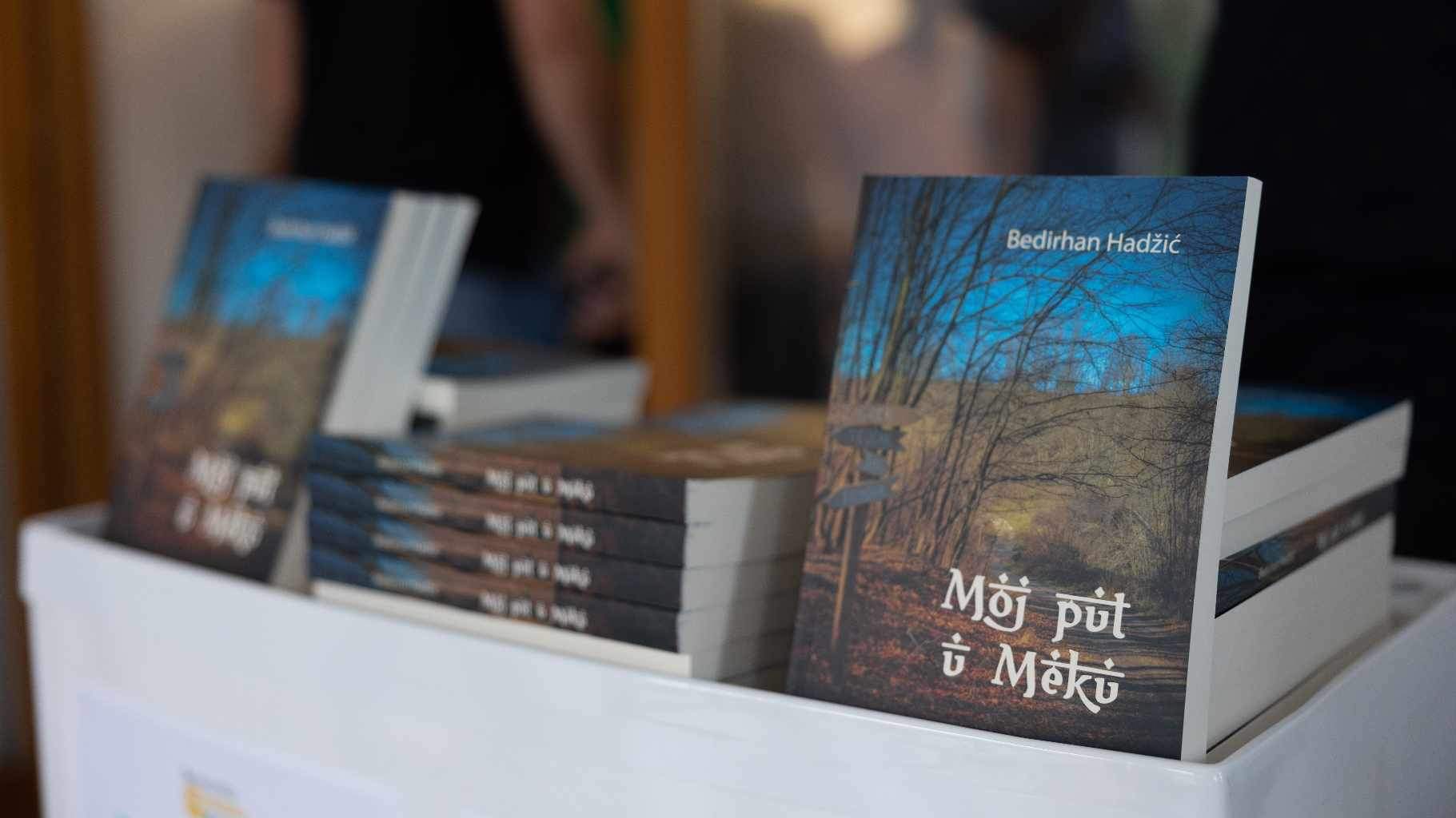 Teočak: Promovirana knjiga "Moj put u Meku" autora Bedirhan-ef. Hadžića 