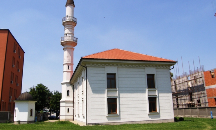 Janja: Napad vatrenim oružjem na Atik džamiju