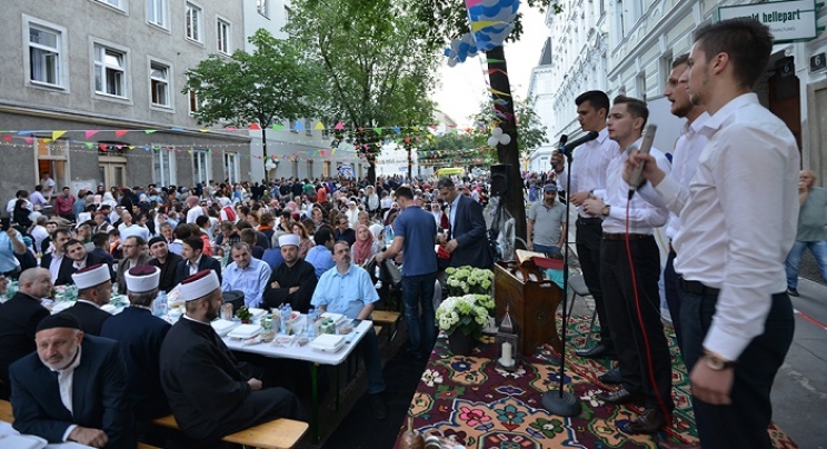 Bečki Džemat Bosna: "Najveći iftar na otvorenom u Austriji"