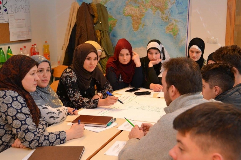 Stručni seminar za imame, muallime i omladinu „Projekt menadžment“ u Livnu