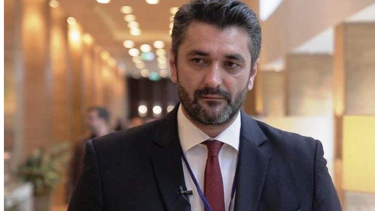 Emir Suljagić: Ovo je kraj Nobelove nagrade za književnost