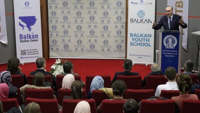 Koç: ''Balkanska škola za mlade'' dobar početak, mladi su budućnost 