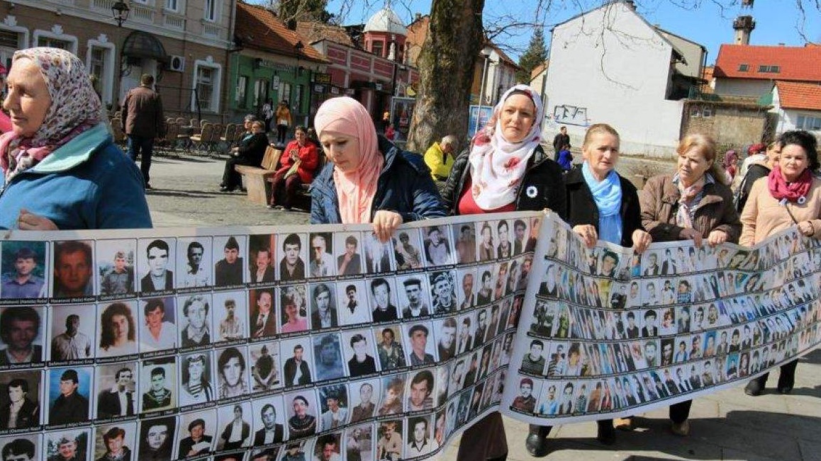 Majke Srebrenice 11. neće izaći na ulice Tuzle, podržimo ih i učestvujmo u akciji