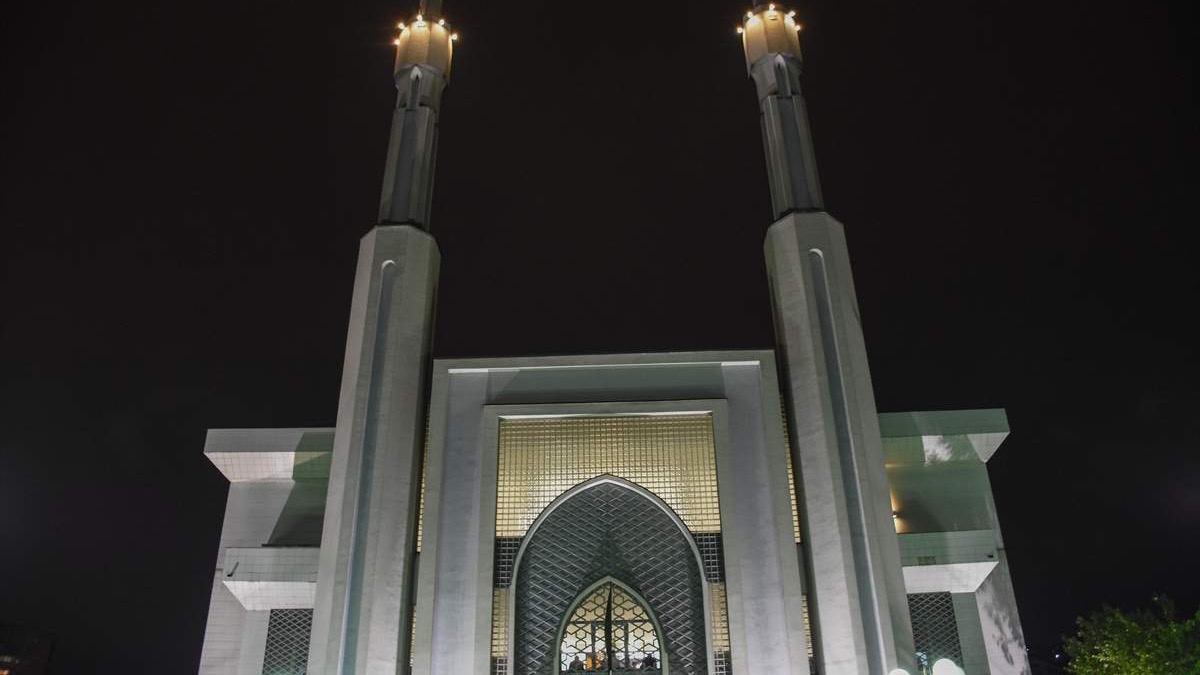 U sarajevskoj Istiklal džamiji vjernici obilježili Lejletu-l-Kadr: Ramazan je radost u bilo kakvim uslovima