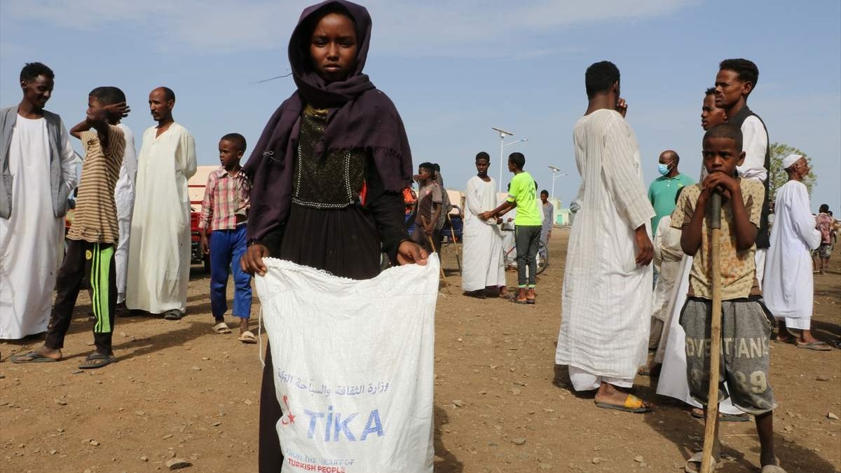 TIKA povodom ramazana u Sudanu podijelila 34 tone hrane