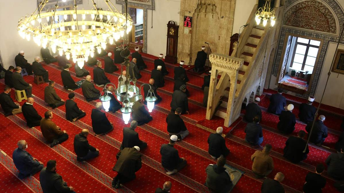 Na Kosovu otvorene džamije nakon dva i po mjeseca