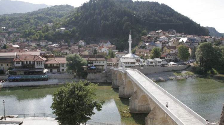 Konjic Srebrenici - 'Kultura pamćenja' art instalacije, fotografije, projekciju