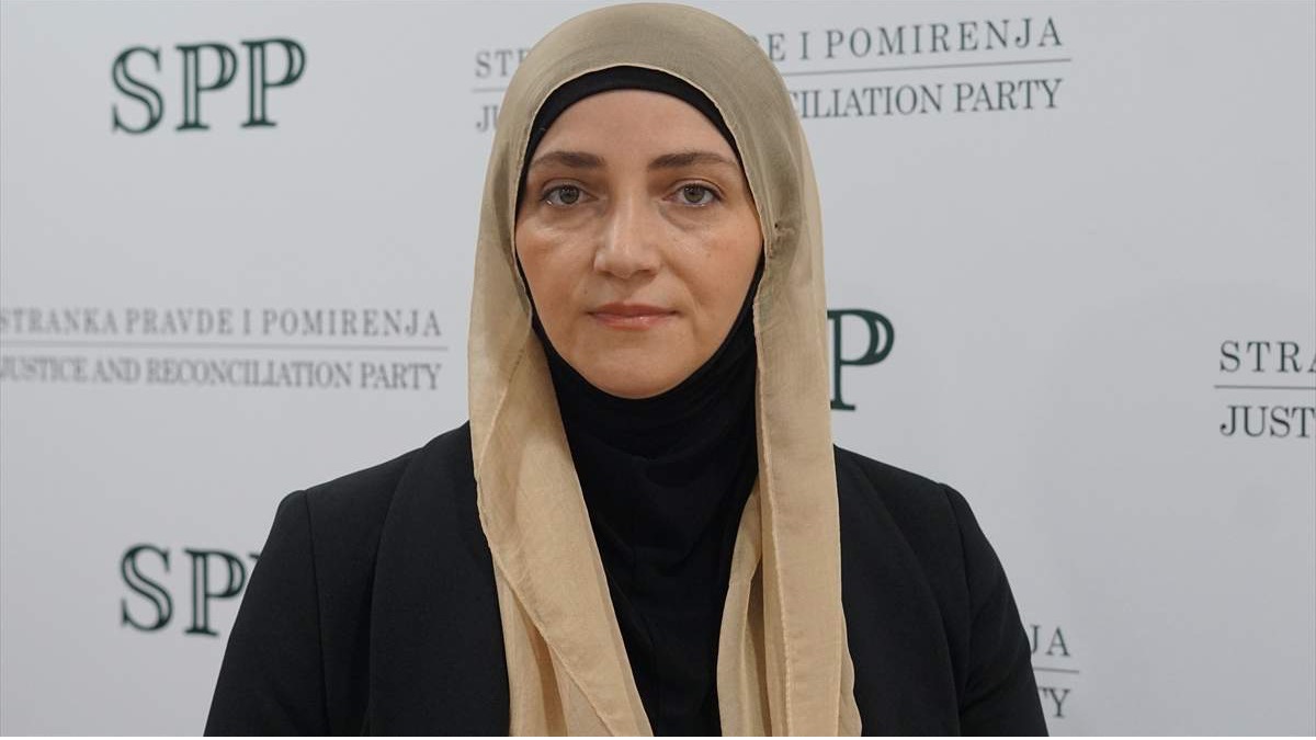 Misala Pramenković, prva poslanica s hidžabom: Biću glas žena Sandžaka i Srbije