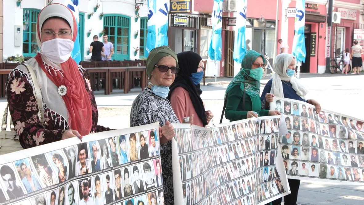 Podsjećanje na genocid: Još jedno okupljanje majki Srebrenice