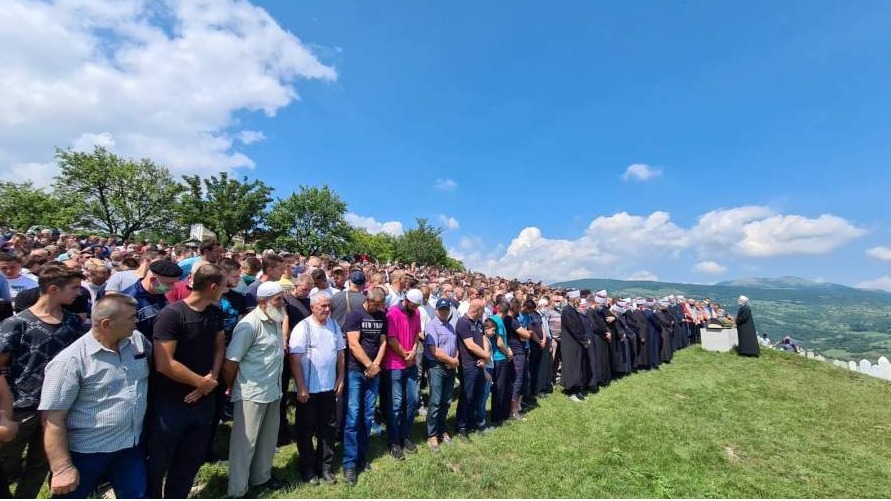 Klanjane dženaze svršenicima Elči Ibrahim-pašine medrese iz Travnika