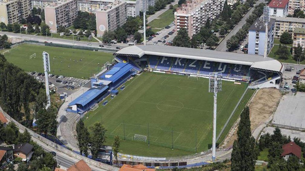Na današnji dan otvoren stadion Grbavica