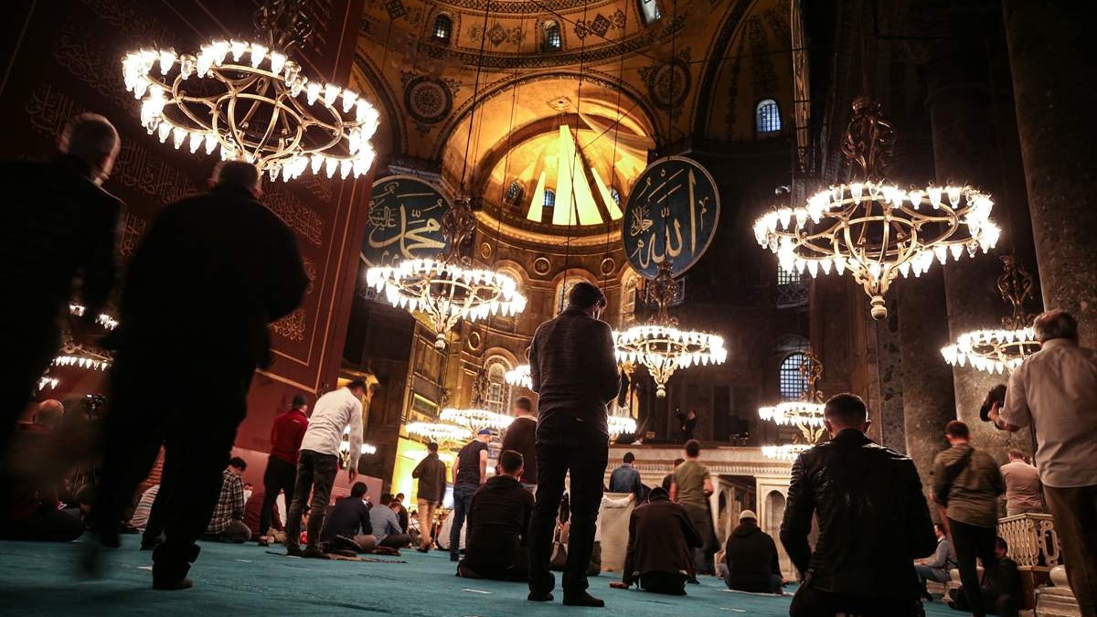 U Turskoj i još nekoliko zemalja održane svečanosti povodom rođenja poslanika Muhammeda a.s.