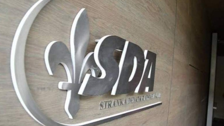 SDA: Tema trebaju biti SNSD i HDZ i njihove blokade, a ne SDA