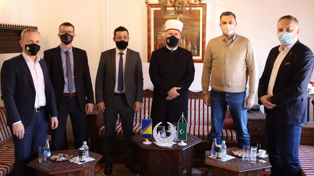 Predsjednik NiP-a sa saradnicima posjetio Muftijstvo zeničko