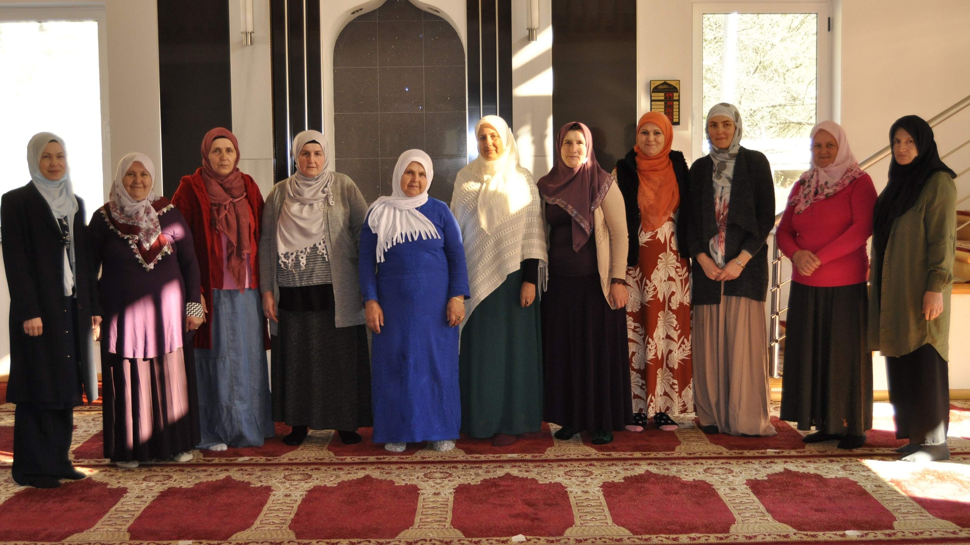 Džemat Trenica: Više od 20 polaznica završilo prvu žensku hatmu 