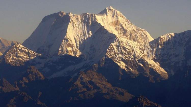 Koronavirus dosegnuo i najviši svjetski vrh Mount Everest