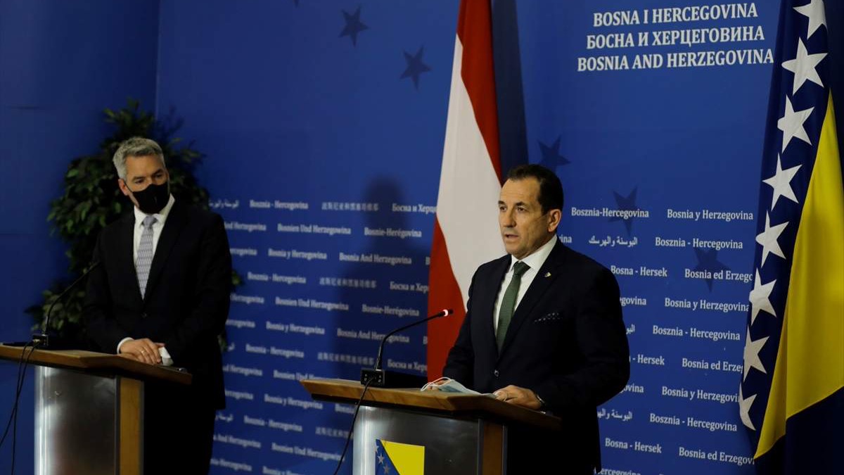 Austrija spremna da podrži BiH u vezi s povratkom migranata u matične zemlje