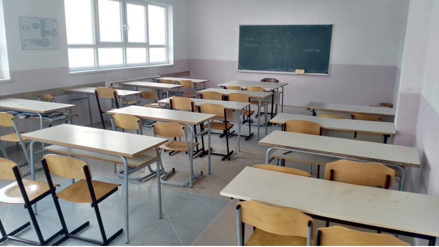 U BiH skoro 6.000 učenika manje ove školske godine u odnosu na prošlu