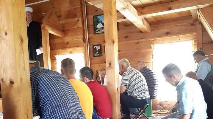 Džuma-namazom na Karićima počela manifestacija "Dani bosanske duhovnosti 2021."