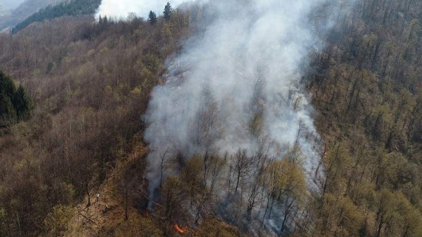 Kiša ugasila požare u HNK: Rejon Zvekuše u Konjicu i dalje se nadgleda