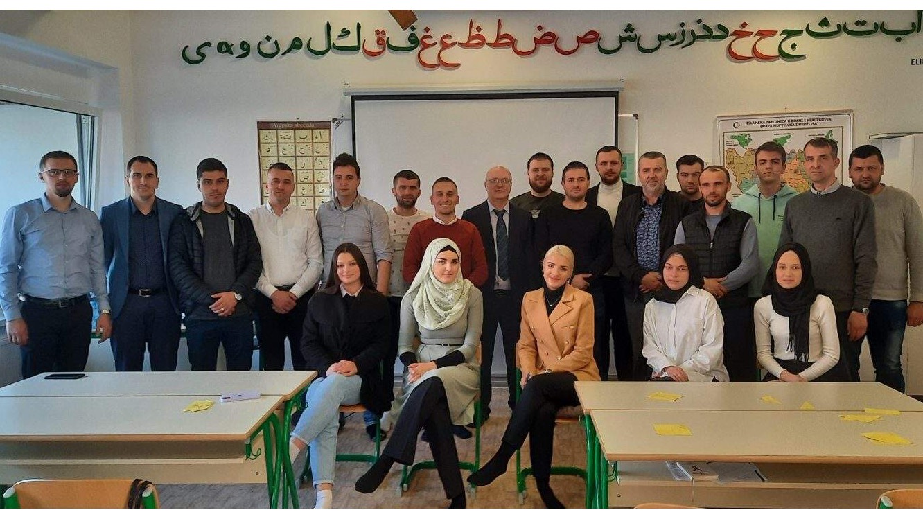 MIZ Kalesija domaćin edukacije koordinatora i članova Mreže mladih Muftijstva tuzlanskog