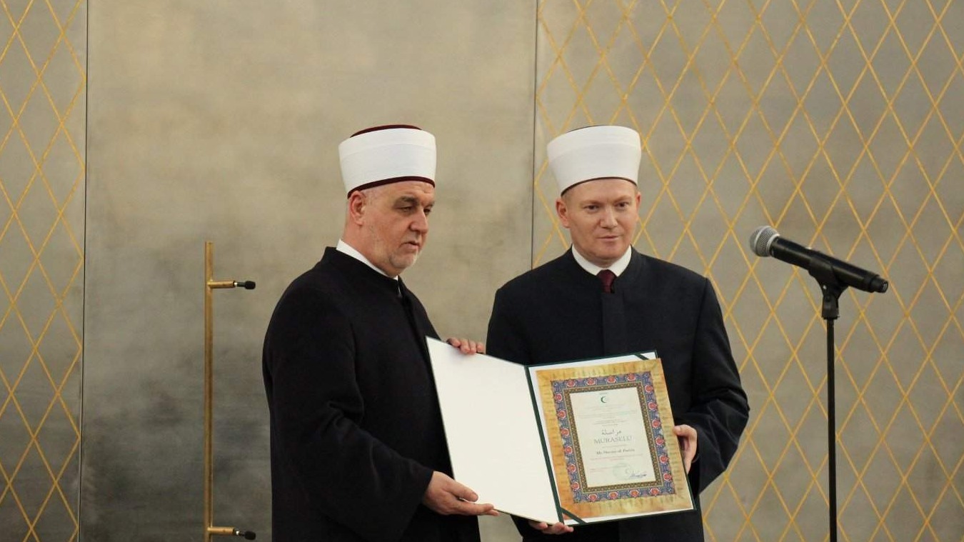 Ljubljana: Svečano uručena murasela novom muftiji ljubljanskom Nevzet-ef. Poriću