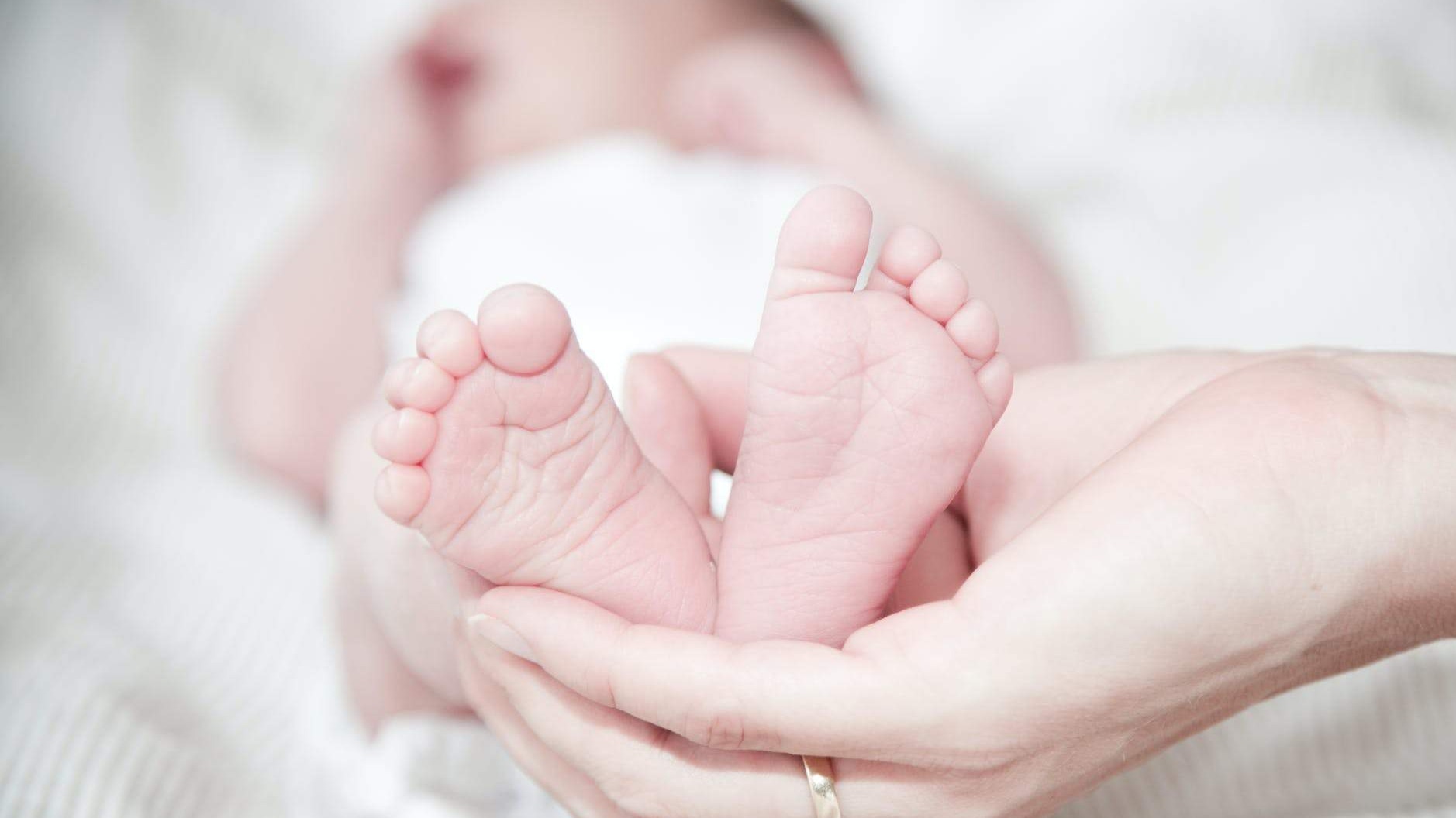 U sarajevskoj bolnici za 24 sata četiri majke rodile blizance