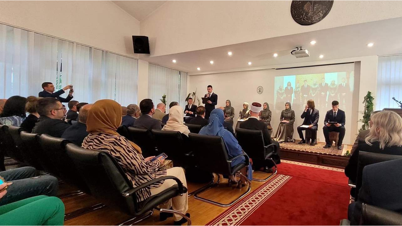 Održana Svečana akademija 12. generacije Islamske gimnazije „Dr. Ahmed Smajlović“ u Zagrebu