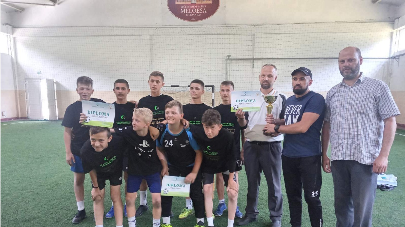 Muftijstvo travničko - Ekipa Oborci- Šeherdžik osvojila prvo mjesto u finalu Mektebske lige u malom nogometu