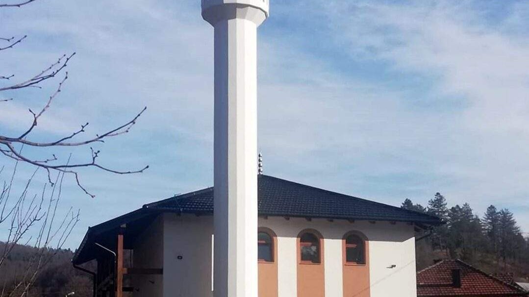  Banovići: Otvorena džamija u džematu Brezovača 