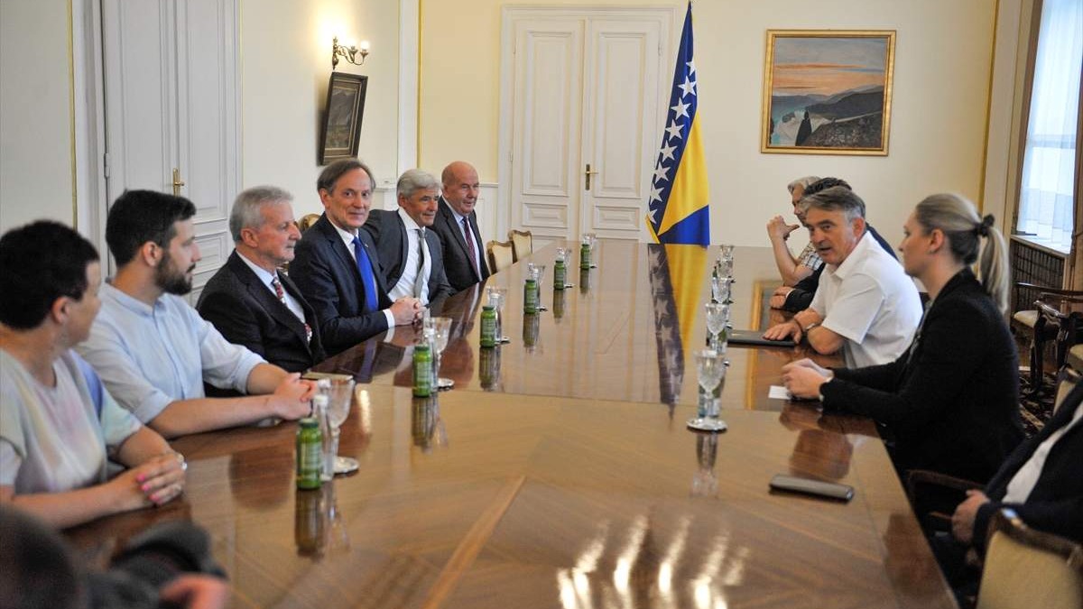 Komšić sa delegacijom Svjetskog saveza dijaspore Bosne i Hercegovine